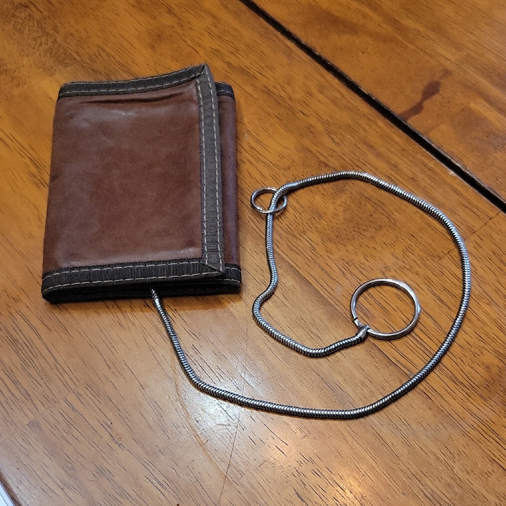 Prince Gardner Vintage Brown Leather Wallet With Chain Keychain
